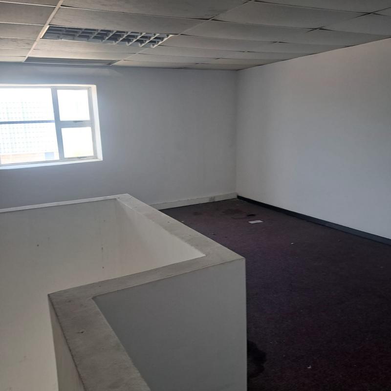 To Let commercial Property for Rent in Sidwell Eastern Cape